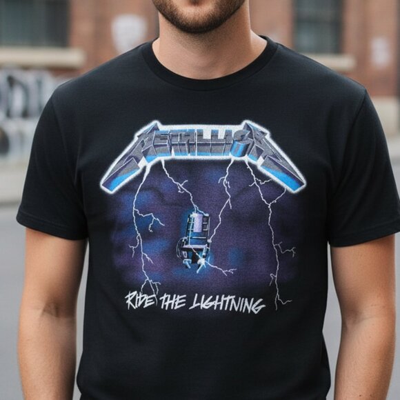 Metallica Ride The Lightning Tee - Picture 1 of 4